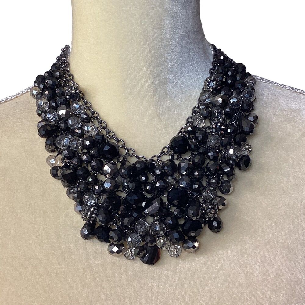 Paparazzi Beaded Bib Statement Necklace Gunmetal Chain 17 in